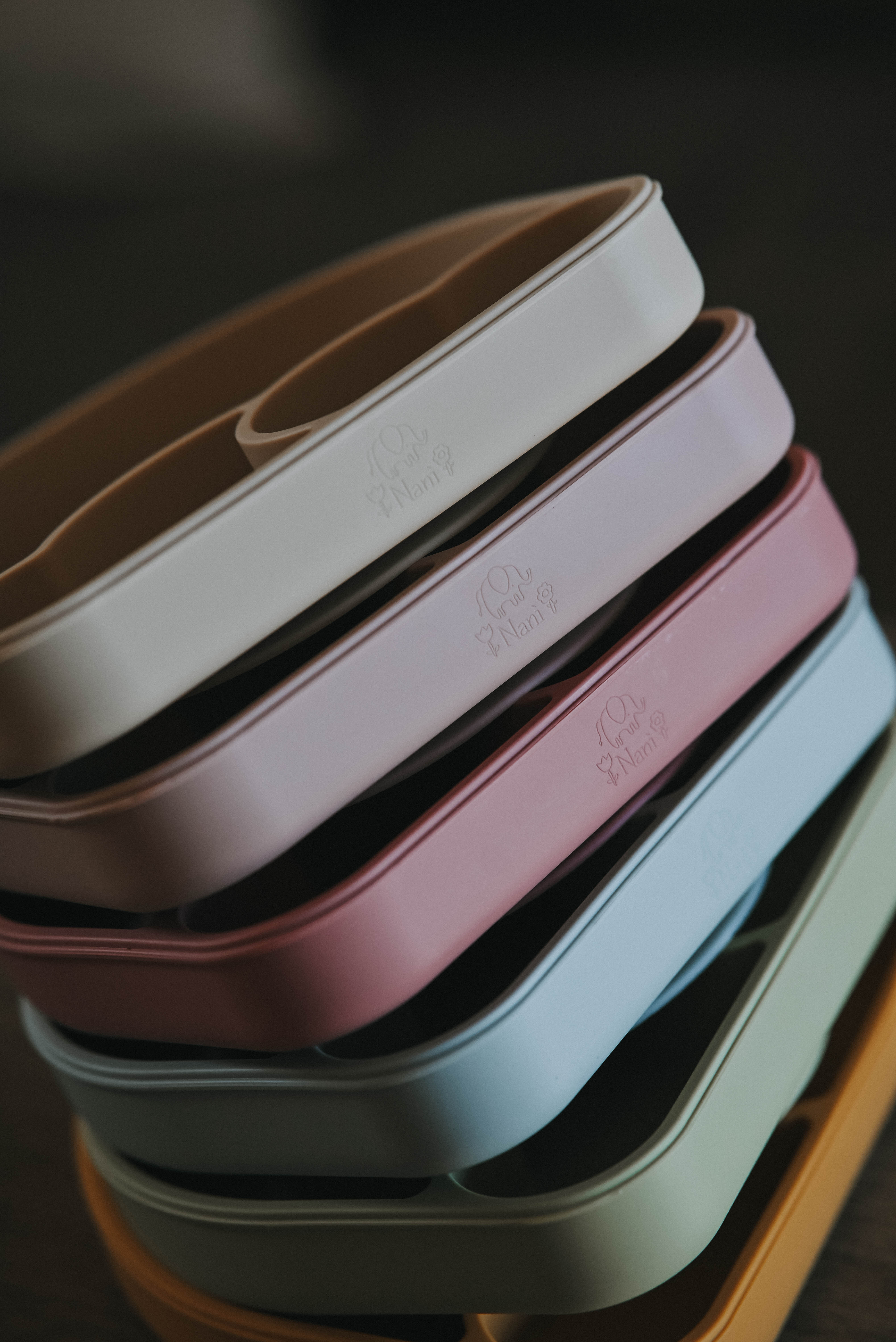 Piatto a Scomparti Rainbow con ventosa - Beige